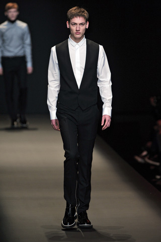 Dior Homme / - 2009-2010